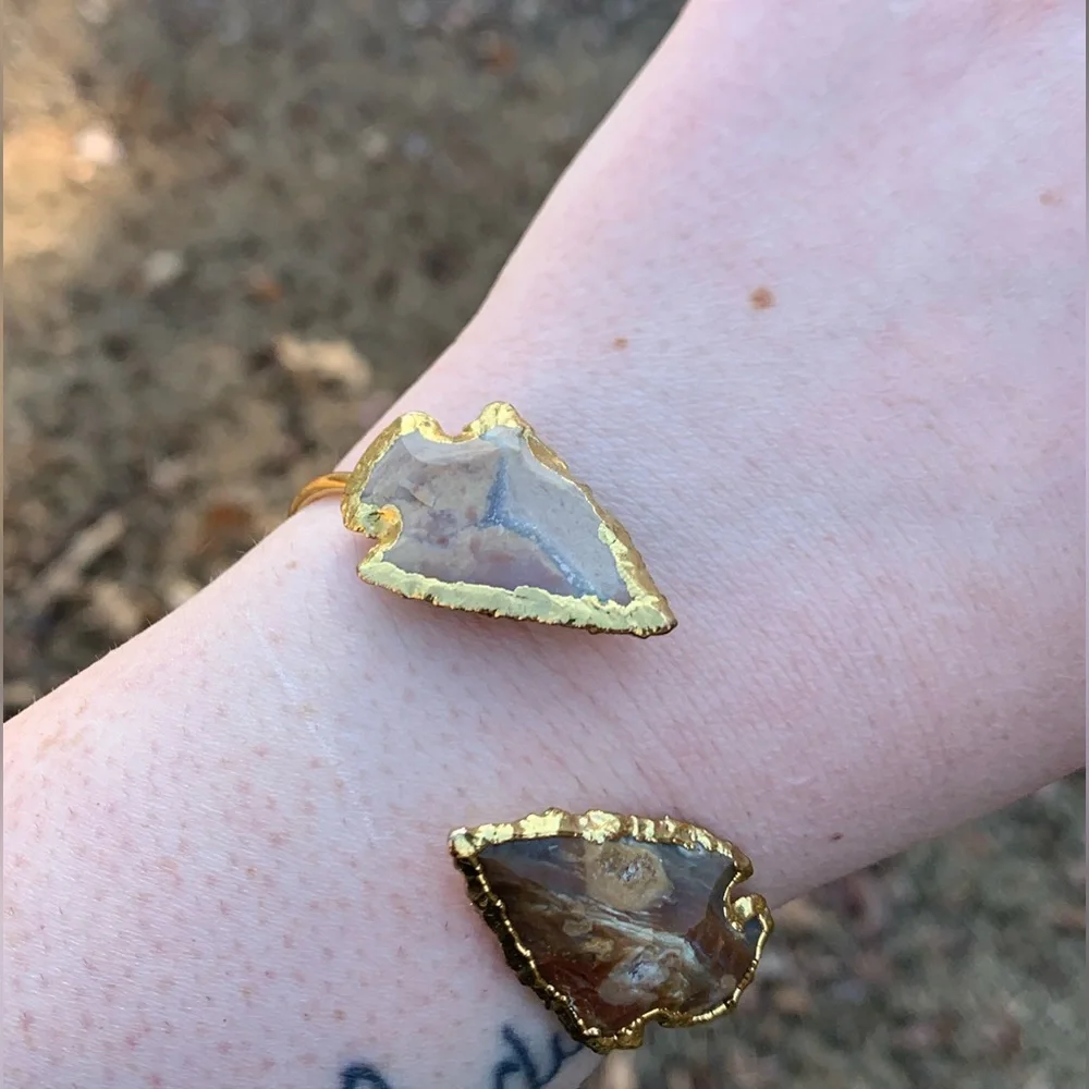 Double Arrow Head Bangle Cuff Bracelet - Picture 9 of 13